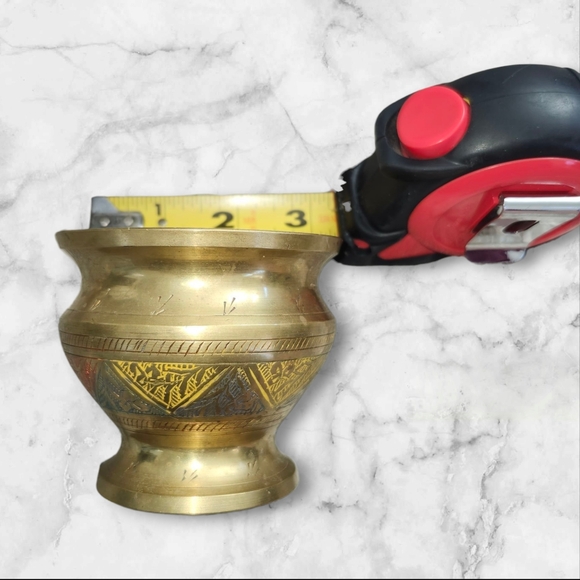 Small Brass Vase - Picture 4 of 4